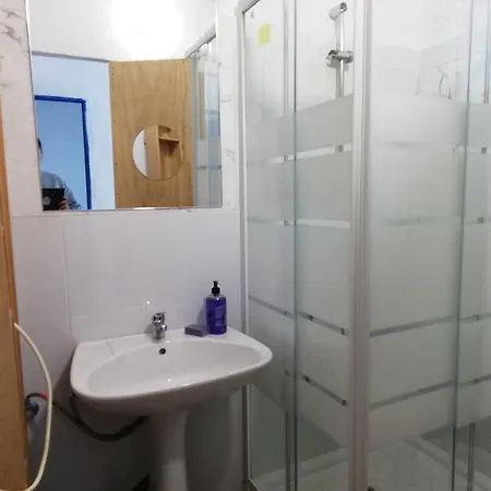 Surf House Playa Кемпінг Коніль-де-ла-Фронтера