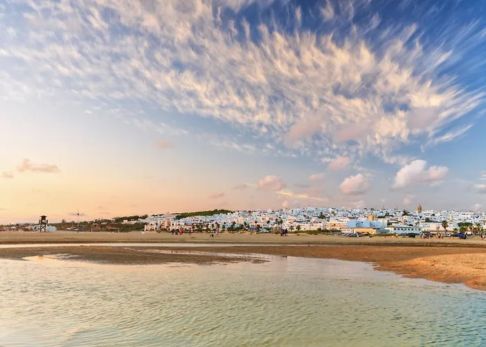 Surf House Playa Camping Conil De La Frontera