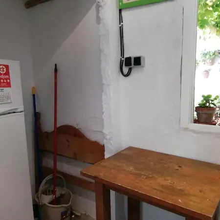 Surf House Playa 营地 科尼尔-德拉弗龙特拉