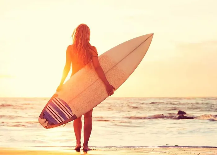 Кемпинг Surf House Playa *