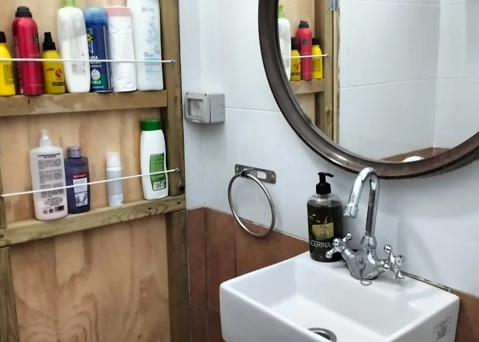 Surf House Playa * Кониль-де-ла-Фронтера