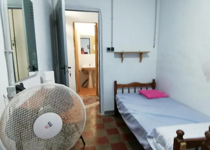 Surf House Playa Кемпинг *